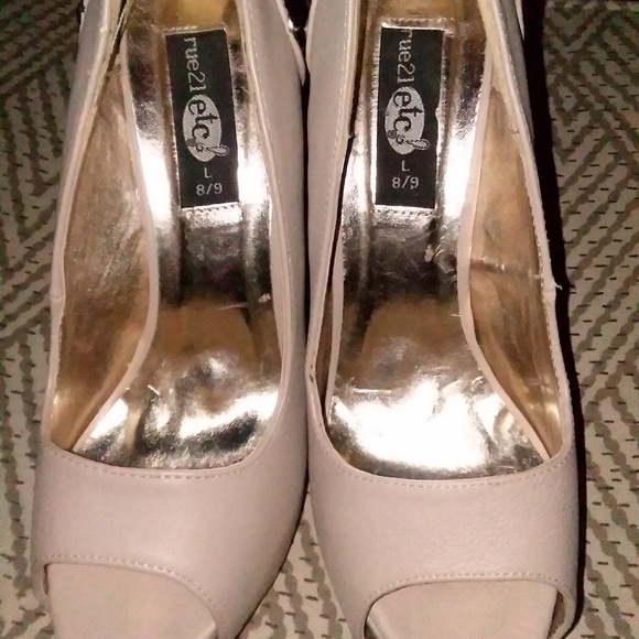 RUE21 Beige Studded High Heels $35 OBO - Picture 5 of 8
